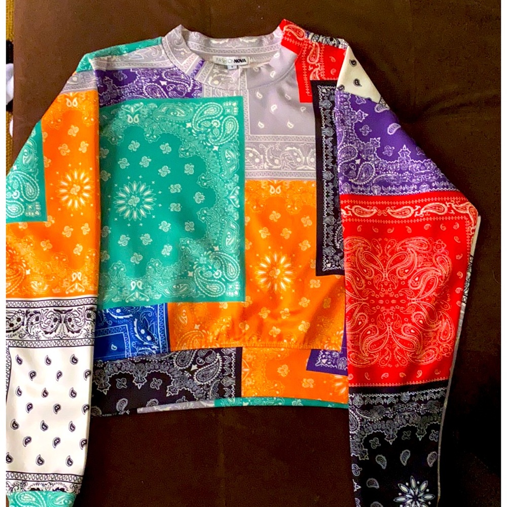 Classic women's bandana print shirt.